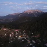 The Magic Mountain * Tsapournia
