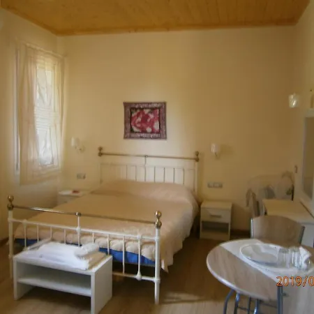 The Magic Mountain * Tsapournia