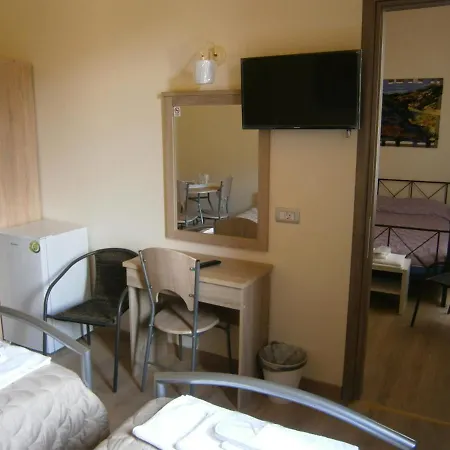 The Magic Mountain Guest house Tsapournia